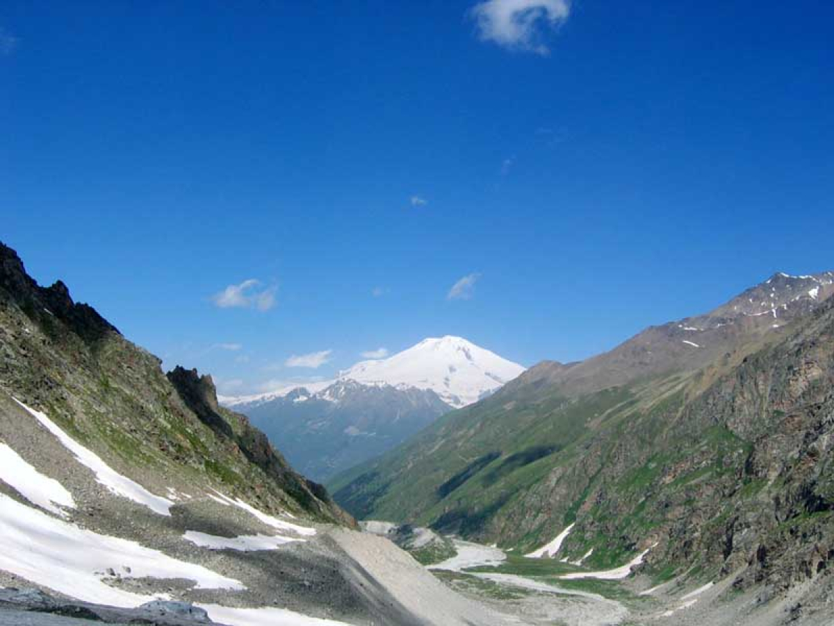 Kavkaz, mohutná hradba hor VII.
