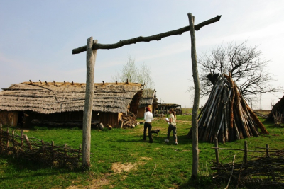 Všestary - centrum živé experimentální archeologie