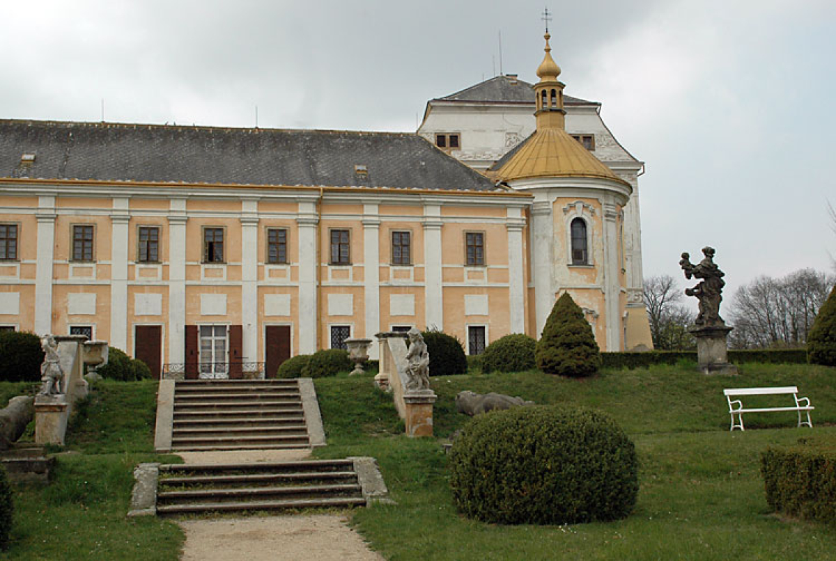 Zámek Lysá nad Labem - skvost barokní architektury